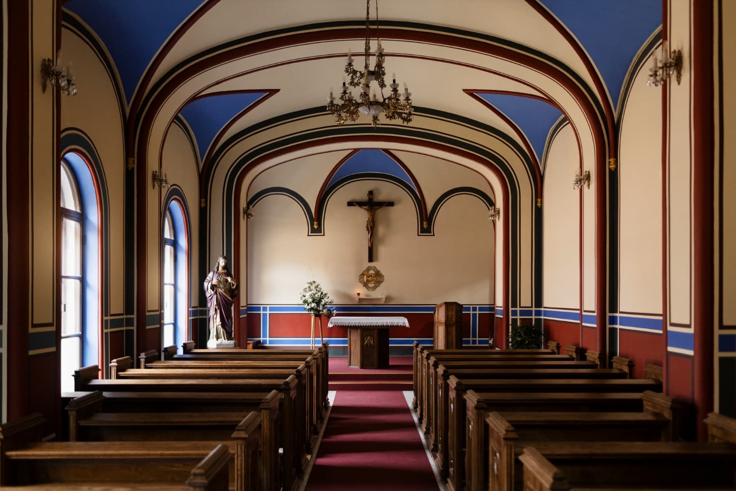 Frankfurt Church  hero